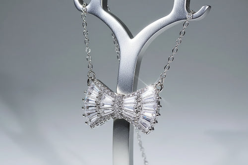 Load image 1 in gallery view. Minimalist Bowknot Zircon Platinum Plated Jewelry Set