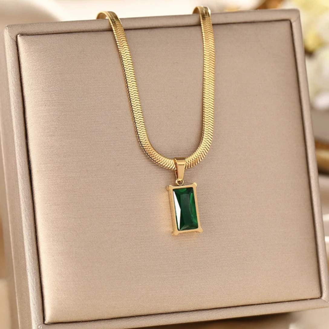 18k Gold Plated Women Necklace Green Lab Created Stone