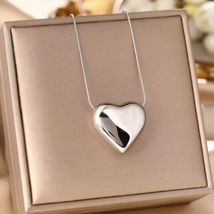 Gold Plated Stainless Steel Rose Women Heart Pendant Necklace