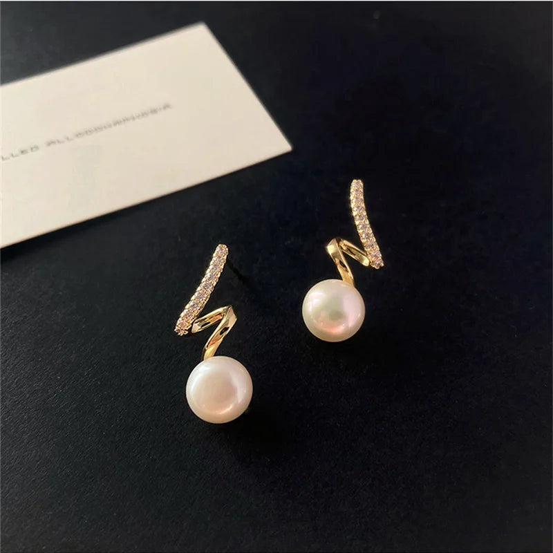 Pearl Earrings Minimalist Cute Earrings, Rhinestone Twisted, Gold Plated