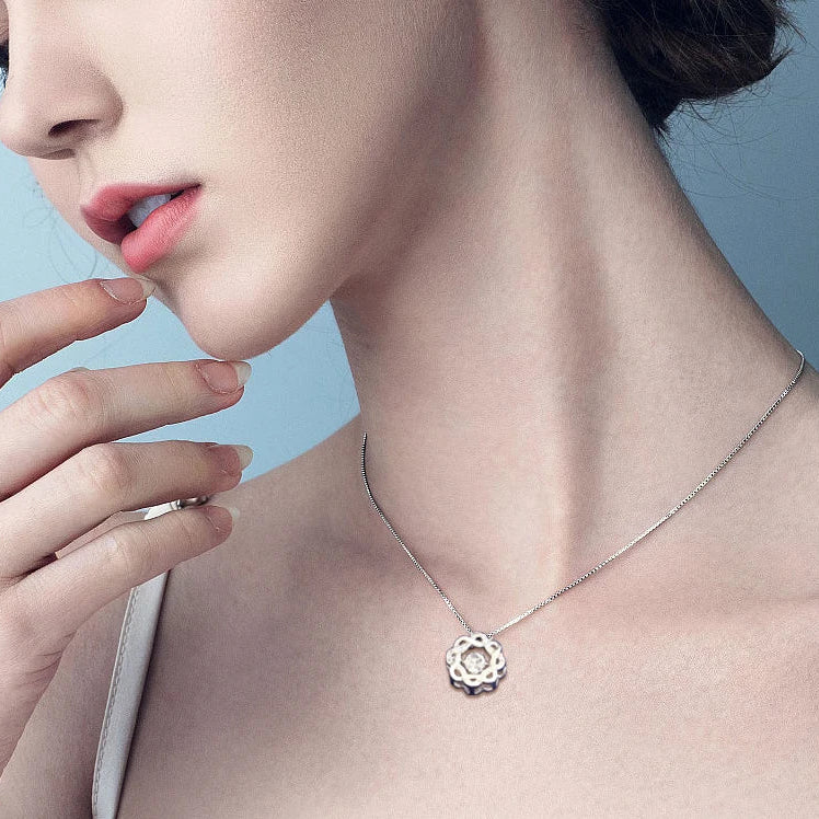 Elegant Star Wreath Dancing Zircon Necklace, Classic Octagonal Pendant for Anniversary & Wedding Gift