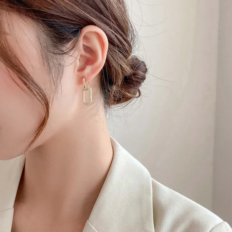 Elegant Fashion Ear Studs Small Ear Drop Women's Earrings