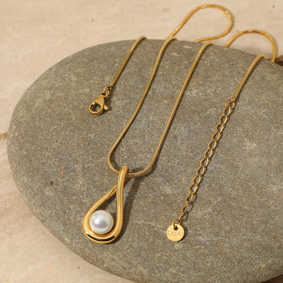 Gold Plated Waterproof Hip Hop Twist Chain Pendant Fashion Necklace
