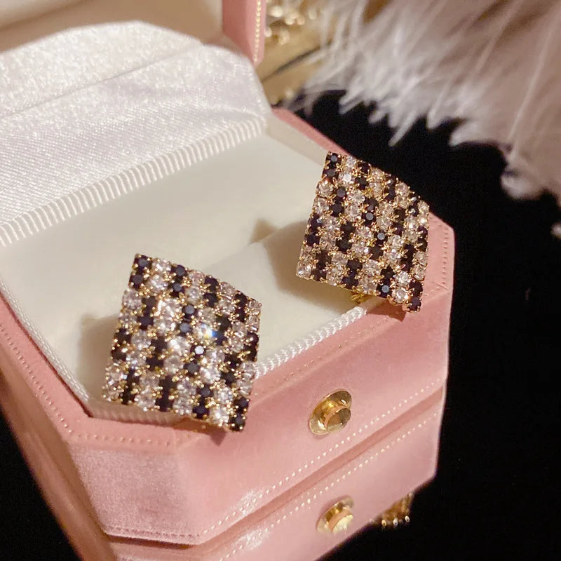 Square Curved Surface Black White Diamond Earrings