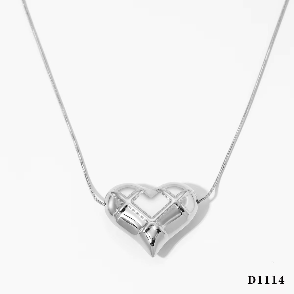 Gold Plated Dainty Heart Shape Pendant Anti-Tarnish Trendy Minimalist Necklaces  for Women