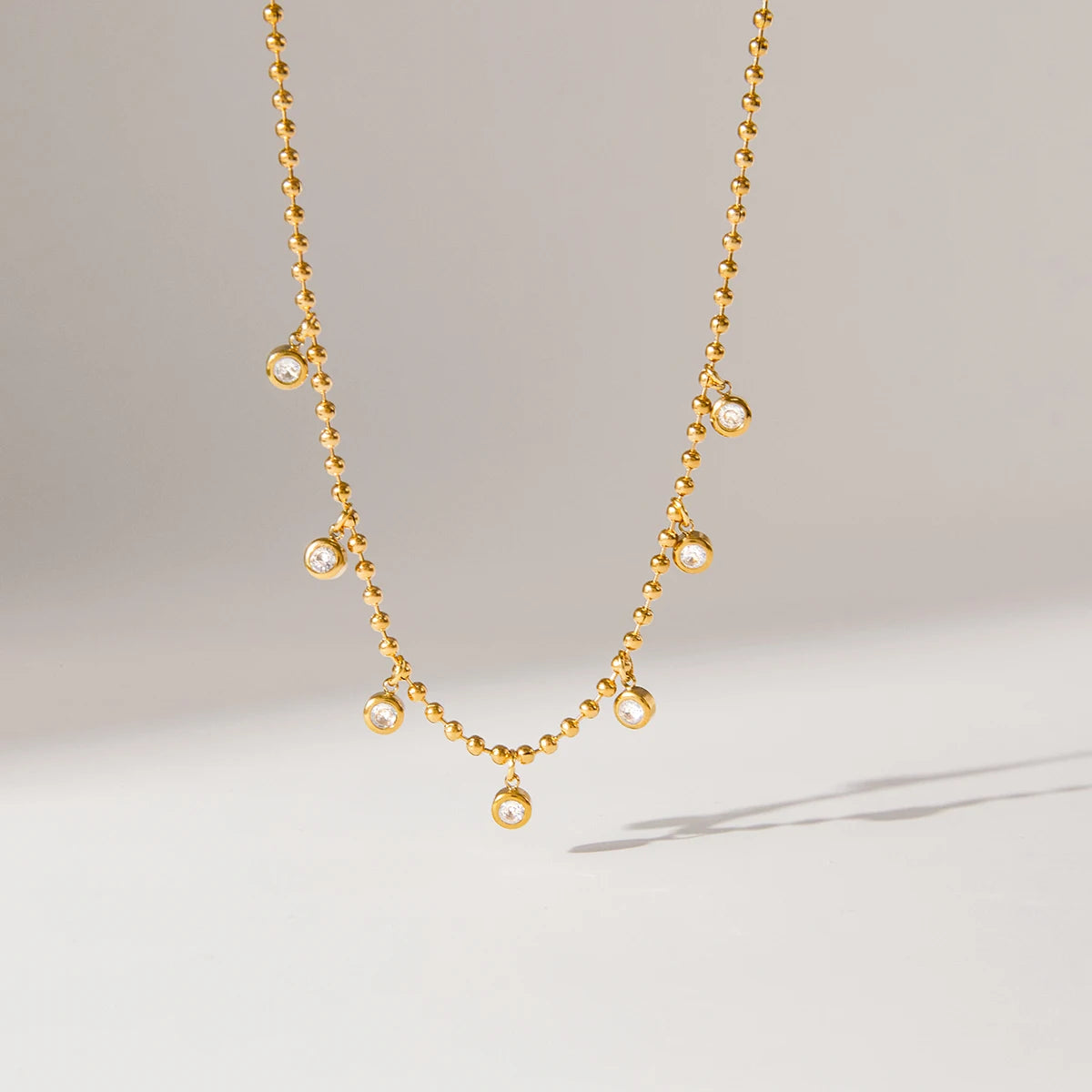 18K Gold Plated Trendy Classic Round White Zircon Pendant Bead Necklace