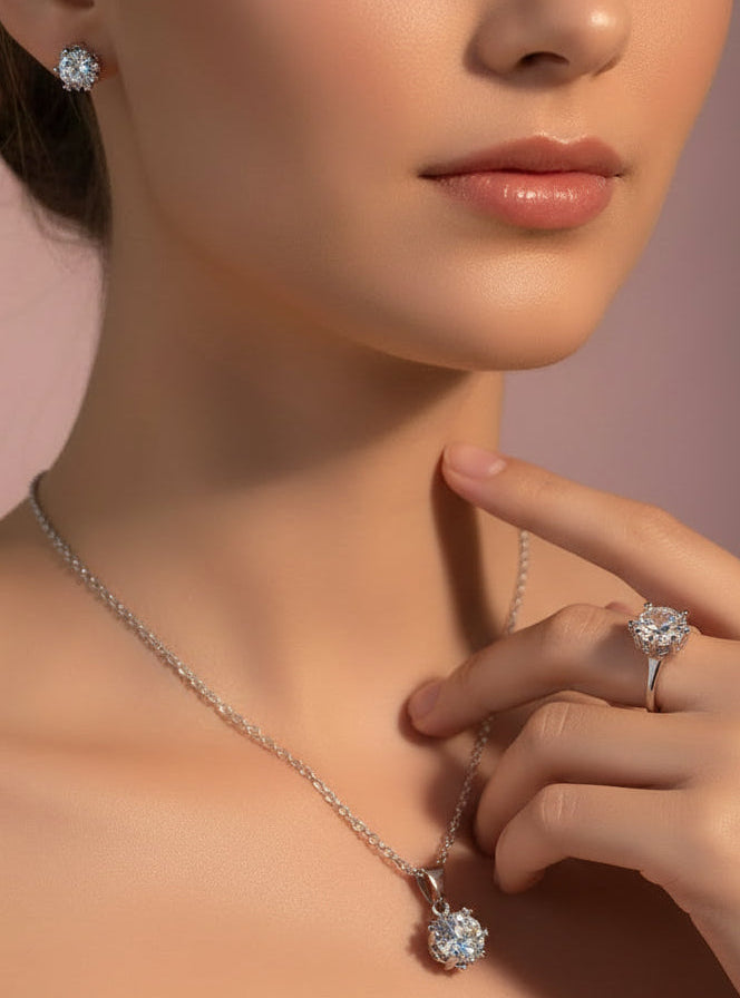 Round Cut Zircon Pendant Necklace Platinum Plated Blade Chain Trendy Silver Jewelry