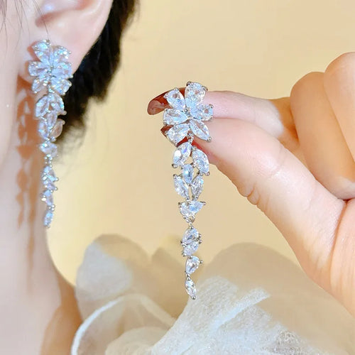 Load image 1 in gallery view. Long Earrings Exquisite Personality Simple Luxury Versatile Temperament Women's Earrings