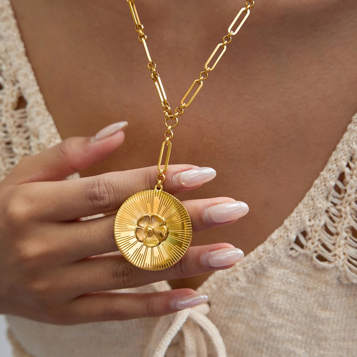 Modern Classic Compass Flower Camellia Pendant Necklace