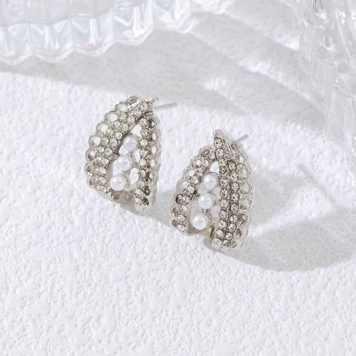 High End Cats Eye Stone Ruyi Earrings Exquisite Geometric Luxury Jewelry