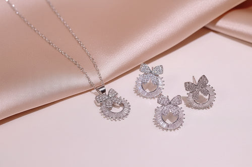 Load image 1 in gallery view. 3