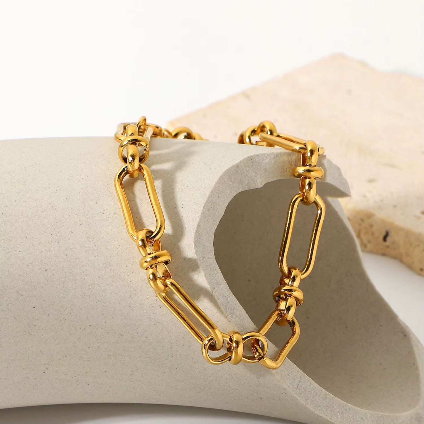 Luxury Fashion Charm 18K Gold Plated Chain Bracelet