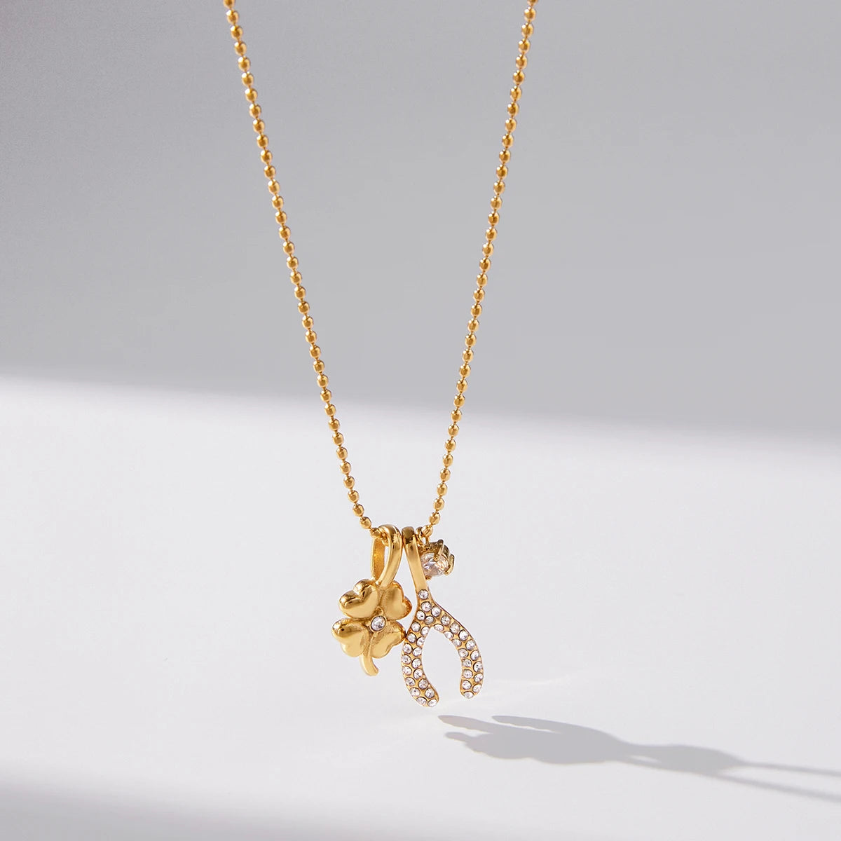 Zircon Four Leaf Clover Wishbone Bead Chain Lucky Charms Necklace Waterproof/Hypoallergenic