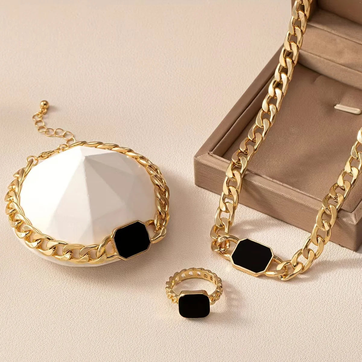 3pc Jewelry Set Exaggerated Geometric Black Gold Plated Necklace Chains