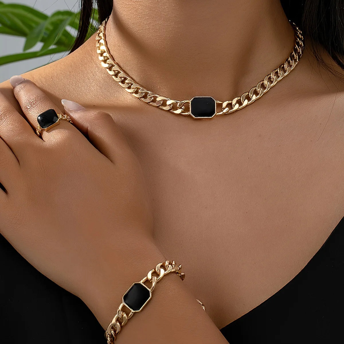 3pc Jewelry Set Exaggerated Geometric Black Gold Plated Necklace Chains
