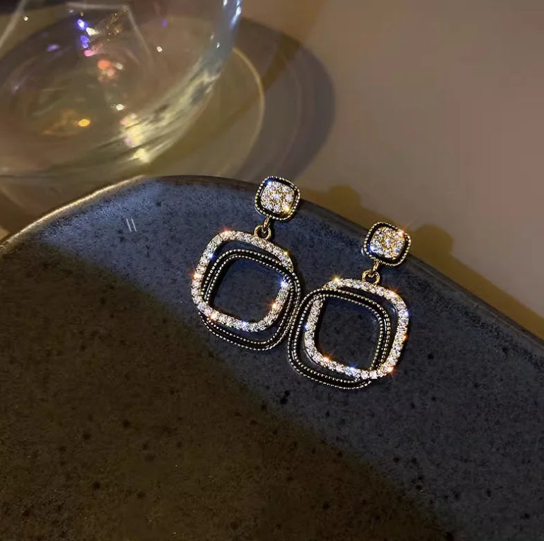 Square Folded Geometry Rhinestone Pendant Earrings for Women Cute Earrings Fashion Jewelry Women Earrings