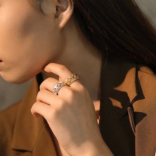 Load image 1 in gallery view. 18K Gold Plated Clover Ring – Zircon Open Band, Adjustable