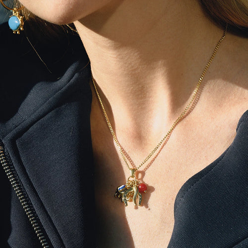 Load image 1 in gallery view. Horseshoe Elephant Eye Necklace for Children and Woman