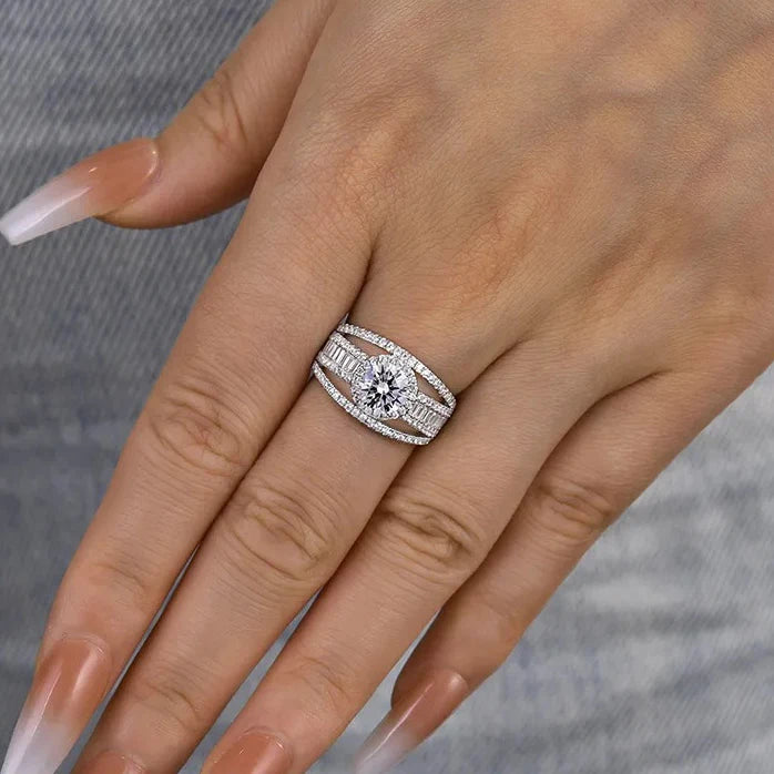 Rhodium Plated Round Imitated Diamond Wedding Rings for Women
