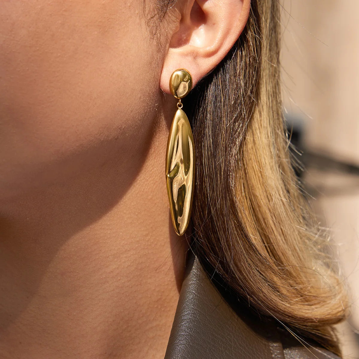 Stainless Steel Hammer Pattern Water Drop Pendant Earrings