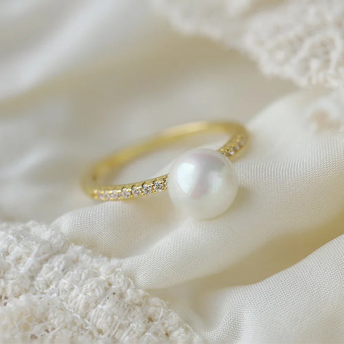 Load image 1 in gallery view. 4