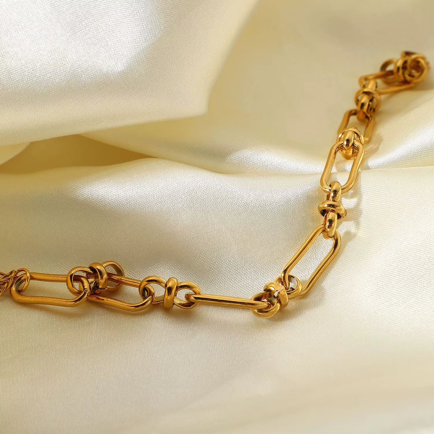 Luxury Fashion Charm 18K Gold Plated Chain Bracelet