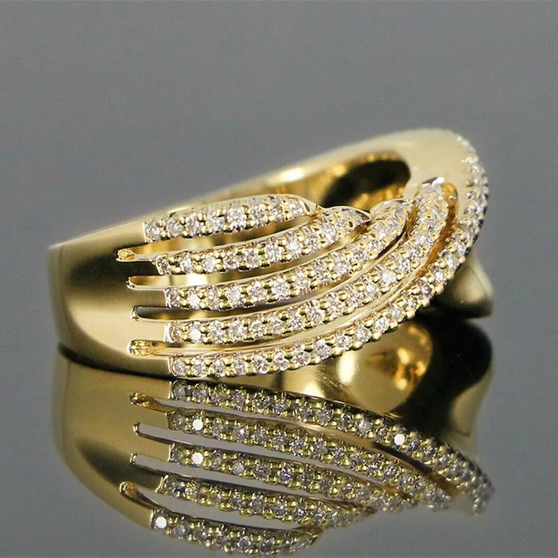 Gold Plated Custom Twist Cubic Zirconia Rings for Women Engagement