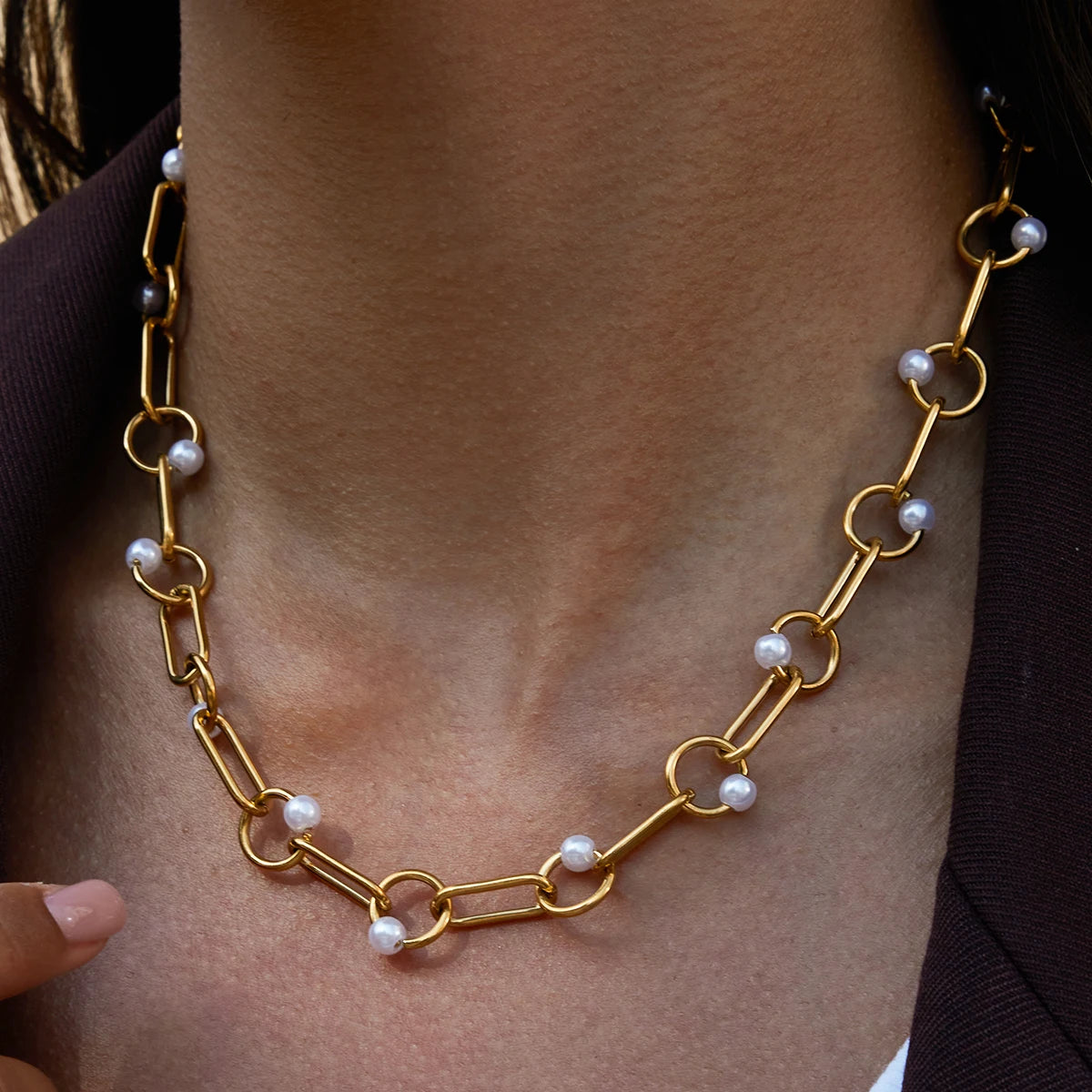 Classic Simple Basic Pearl Necklace