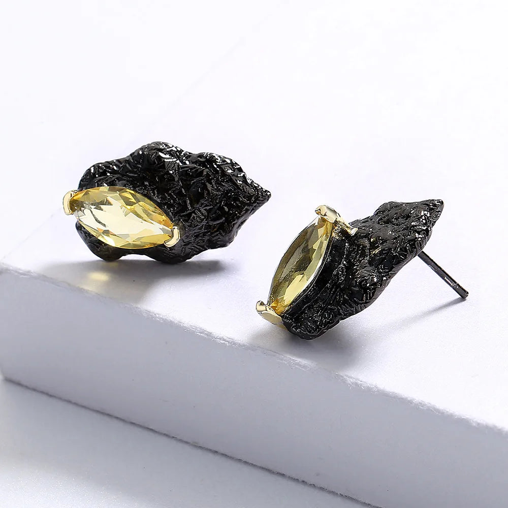 Antique Black Gold Retro Stud Princess Cut Zircon Earrings for Anniversary