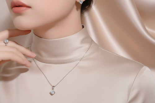 Load image 1 in gallery view. 4