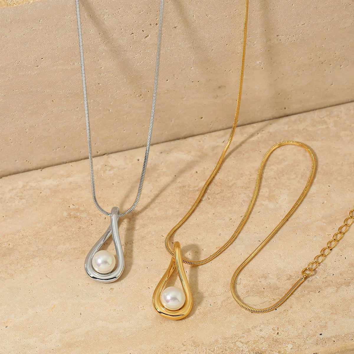 Gold Plated Waterproof Hip Hop Twist Chain Pendant Fashion Necklace