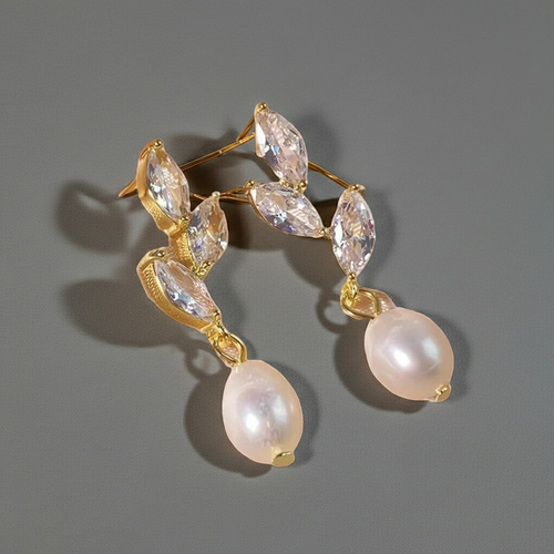 Load image 1 in gallery view. 14K Gold Leaf Shape Dangle Earrings With Imitation Pearl Pendant