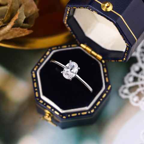 Load image 1 in gallery view. 925 Sterling Silver Four-prong Set Oval Zirconia Engagement Ring for Women