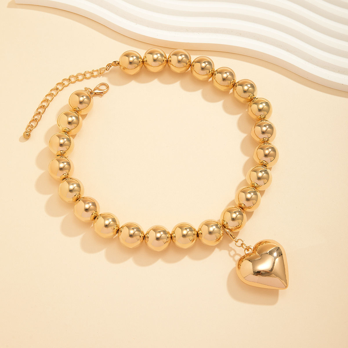 Big Beaded Punk Collar Geometric Type Clavicle Chain Gold Heart Necklace